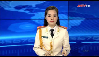  'Vàng Anh' Minh Hương: Làm báo với mình là nhân duyên