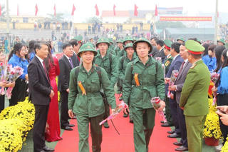 Hải Phòng: Trên 300 tân binh nhập ngũ có trình độ đại học, cao đẳng
