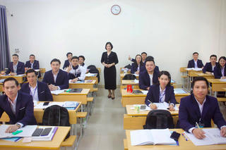 Có một “Trường Lào” trong lòng Hà Nội