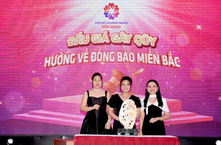 Kiên Giang: Hội Nữ doanh nhân tỉnh tổ chức đấu giá ủng hộ đồng bào miền Bắc