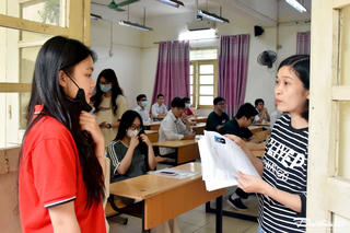 Tuyển sinh đại học 2024: 'Cơn lốc' IELTS