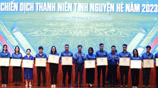 Phát huy tinh thần liên kết, tình nguyện gắn với chuyên môn
