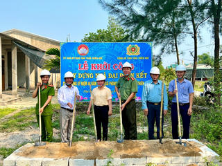 Thừa Thiên - Huế: Khởi công xây nhà Đại đoàn kết cho hộ nghèo