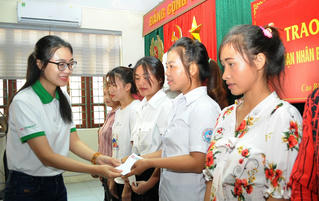 Vượt các chỉ tiêu đề ra, FE CREDIT hoàn thành chứng chỉ ESG