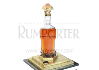 Chai rượu rum đắt nhất thế giới có giá 100.000 euro