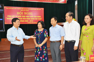 Để hàng Việt chinh phục người Việt