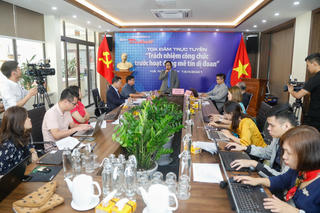 Vén bức màn bí ẩn CLB Tình Người mang màu sắc 'ma mị' giữa Thủ đô: Phải loại bỏ những 'lá chắn