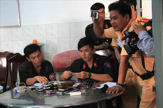 Hơn 100 Công an ngăn vụ đua xe liên tỉnh