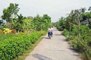 Phum sóc đổi thay nhờ nông thôn mới