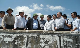 Phó Thủ tướng Nguyễn Xuân Phúc chỉ đạo chống hạn tại Ninh Thuận