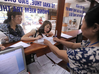 Rốt ráo gỡ thủ tục thuế, hải quan