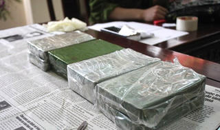 Gã buôn heroin vừa tốt nghiệp ĐH Sư phạm