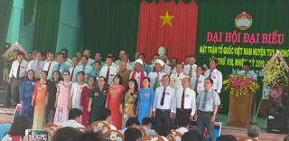 Huyện Tuy phong tổ chức thành công Đại hội MTTQ Việt Nam lần thứ tám