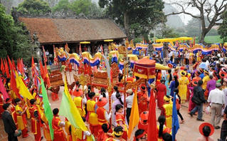 Lễ hội Hoa Lư 2019