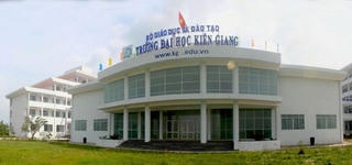 Hiệu trưởng 'quan hệ ngoài luồng' với trưởng phòng tổ chức