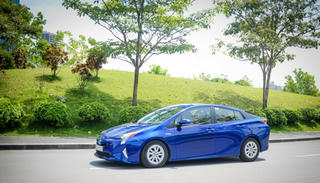 Ôtô chạy 100 km hết 3 lít xăng của Toyota chuẩn bị bán tại VN