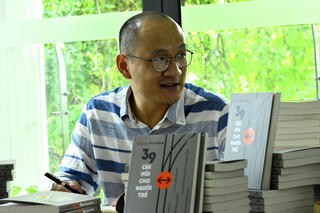 Sách hay giúp người trẻ sống chậm lại và suy tư