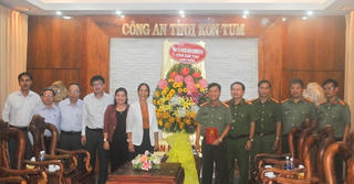 Lãnh đạo Kon Tum chúc mừng ngày truyền thống CAND Việt Nam