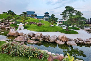 Hè này có gì hot hơn thế? ‘Mua 1 vé - Tặng 1’  tại Sun World Halong Complex