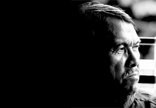 Nhà văn Nguyễn Trí: Không chết được thì phải sống sót!