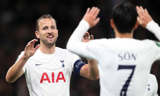 Harry Kane lập hat-trick trong 20 phút giúp Tottenham thắng 5-1 trước NS Mura