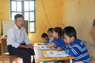 Gieo chữ giữa đại ngàn
