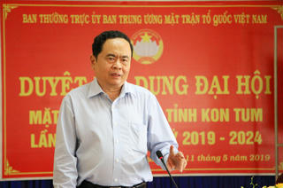 Cán bộ Mặt trận phải ‘trong sạch’ về lý lịch