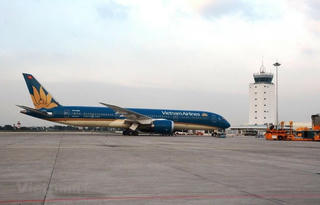 Vietnam Airlines lên tiếng về máy bay gặp sự cố lốp ở Tân Sơn Nhất