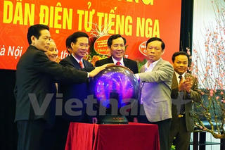 Báo Nhân Dân ra mắt ấn phẩm Nhân Dân điện tử tiếng Nga