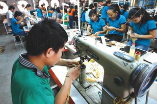 Cái nhỏ thì miễn, còn cái lớn không đề cập là chưa thỏa đáng