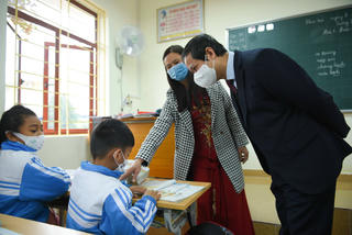 Mở cửa trường học: Bình tĩnh ứng phó với dịch bệnh