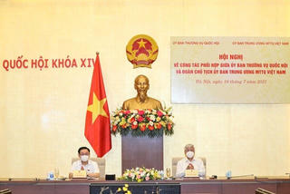 Cần có cơ chế quy định đối với việc tiếp xúc cử tri trong nhiệm kỳ mới