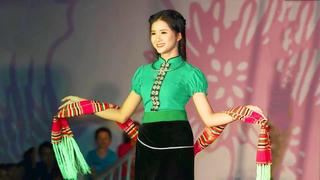 Tạm dừng cuộc thi Người đẹp Mường Lò