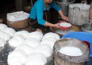 Lò than gây ô nhiễm làng nghề