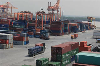 Xuất khẩu khối FDI nửa đầu tháng 11 giảm nhẹ