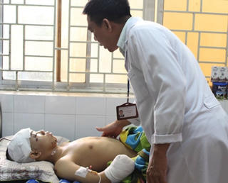 Cứu sống bệnh nhân bị tàu đâm đa chấn thương