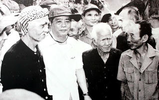 Kỷ niệm 100 năm ngày sinh Tổng Bí thư Nguyễn Văn Linh (1-7-1915/1-7-2015): Trí tuệ lớn của cách mạng Việt Nam
