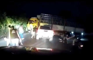 Phục kích bắt 2 đối tượng vận chuyển ma túy như phim hành động