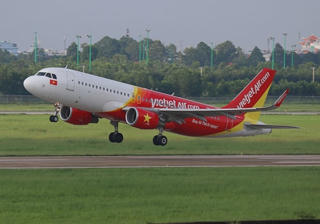 Vietjet thu hơn 3.500 tỷ nhờ bán quyền mua máy bay