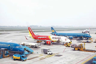 Hàng không đua nhau giảm giá vé 