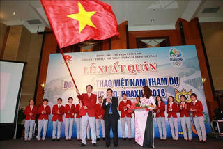Thừa quản lý, thiếu thầy ruột