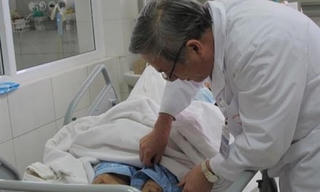 Cách ly gần 50 người sau khi nữ sinh tử vong do viêm não mô cầu