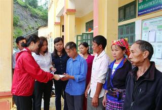 Quỹ cứu trợ địa phương hết cần báo ngay Quỹ cứu trợ Trung ương