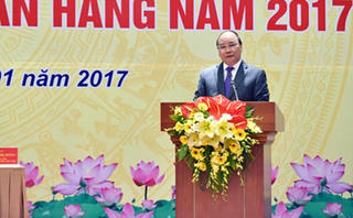 Thủ tướng mong muốn ngành ngân hàng chú trọng xây dựng niềm tin