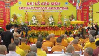 ‘Tưởng nhớ người đi, vì người ở lại’