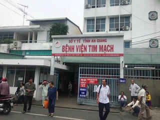 Làm rõ vụ bảo vệ Bệnh viện Tim mạch bị đâm trọng thương