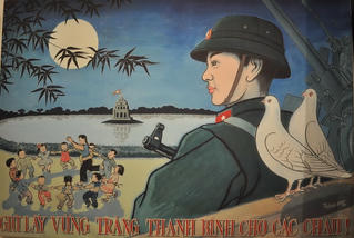 Hồi ức lịch sử cùng tranh cổ động