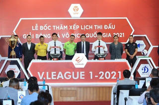 V-League 2021: Căng thẳng ngay từ vạch xuất phát