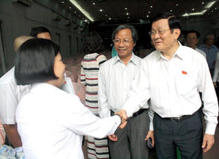 Chủ tịch nước Trương Tấn Sang: Nhà nước sẽ không để ngư dân phải tự bơi