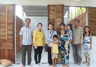 Hiến đất xây nhà tình thương
